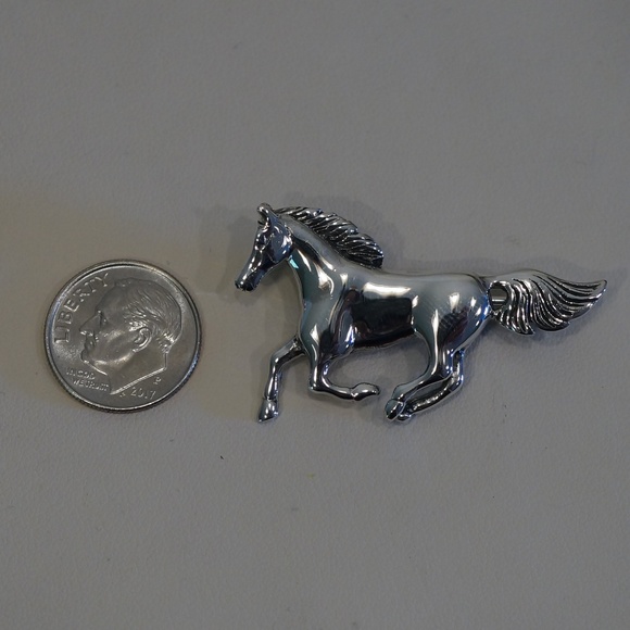 Sterling Silver (.925) Galloping Horse Pin - Picture 5 of 6